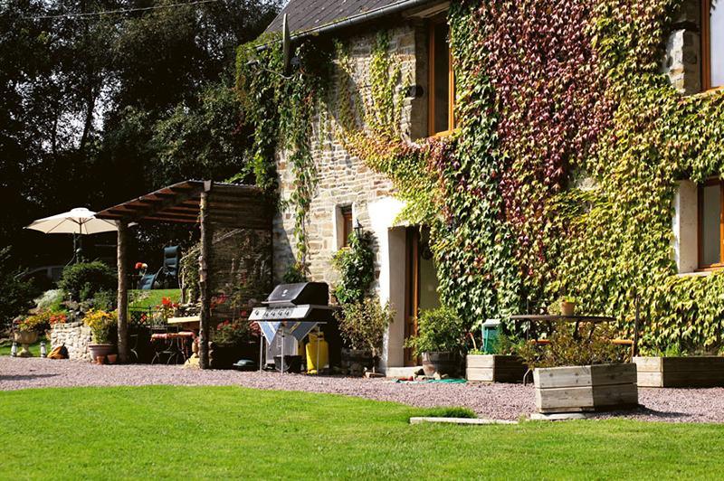 La Ferme Studio Apartments Conde-sur-Noireau Exterior photo